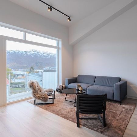 Staying Apt 3 - New And Modern Tromso Bagian luar foto